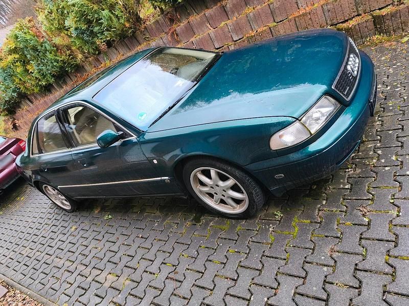 Gebraucht Audi A8 230 PS (169 kW) 1997 Grün Limousine