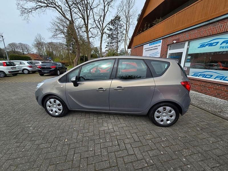Gebraucht Opel Meriva Edition 101 PS (74 kW) 2012 Grau Van / Kleinbus