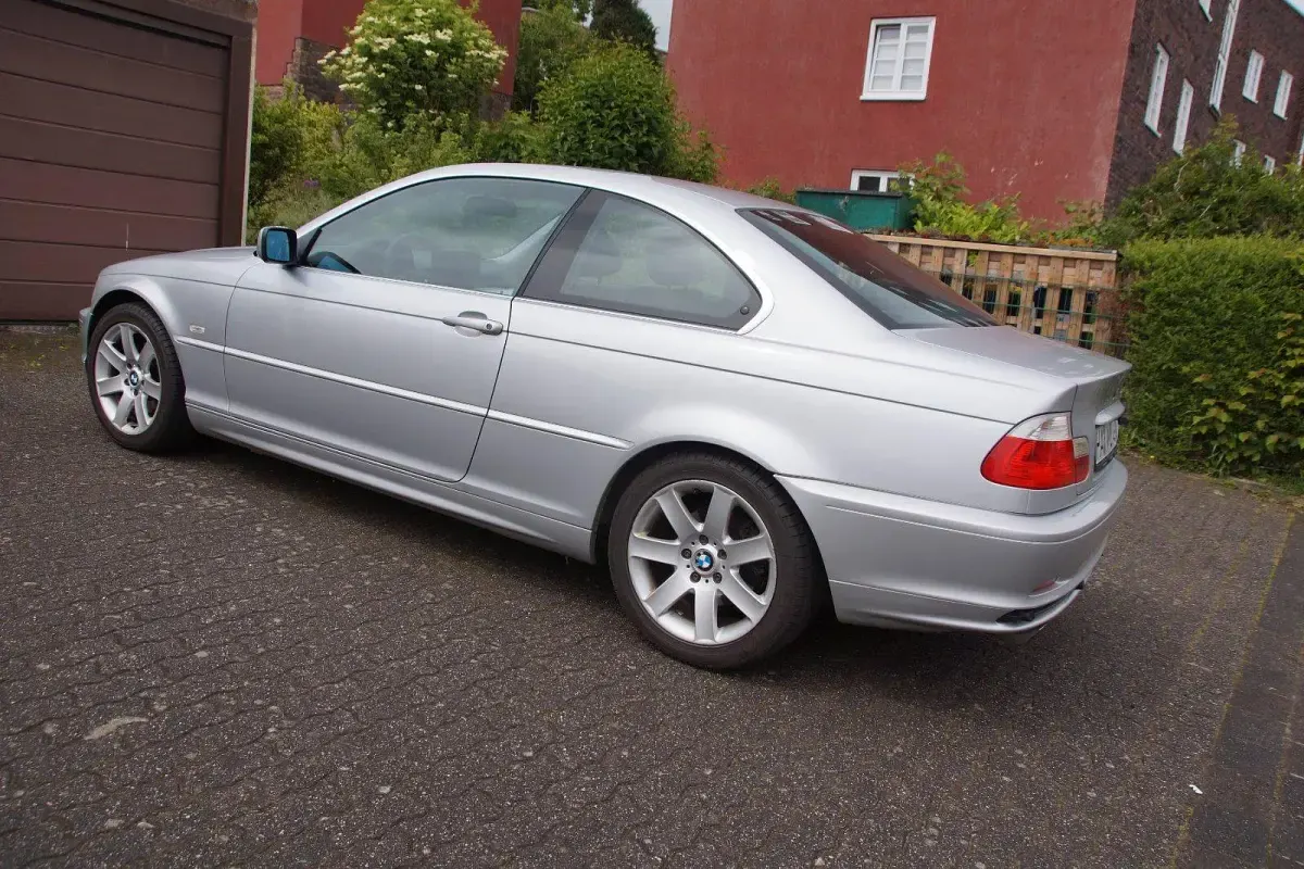 Gebraucht BMW 328 216 PS (158 kW) 2000 Silber Coupé