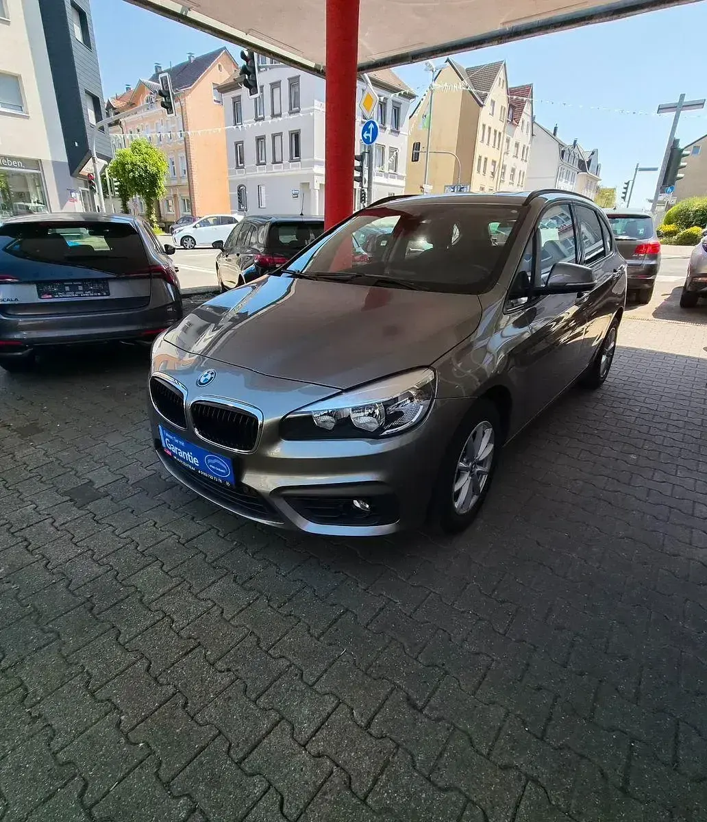 Gebraucht BMW 218 Basis 136 PS (100 kW) 2014 Silber Kombi