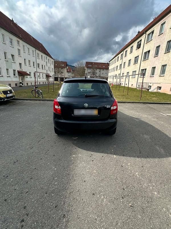 Gebraucht Skoda Fabia 60 PS (44 kW) 2009 Schwarz Kleinwagen