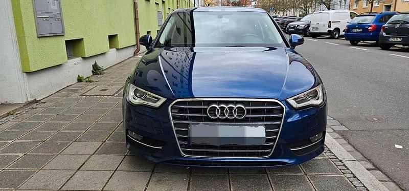 Gebraucht Audi A3 Ambition 150 PS (110 kW) 2013 Blau Limousine