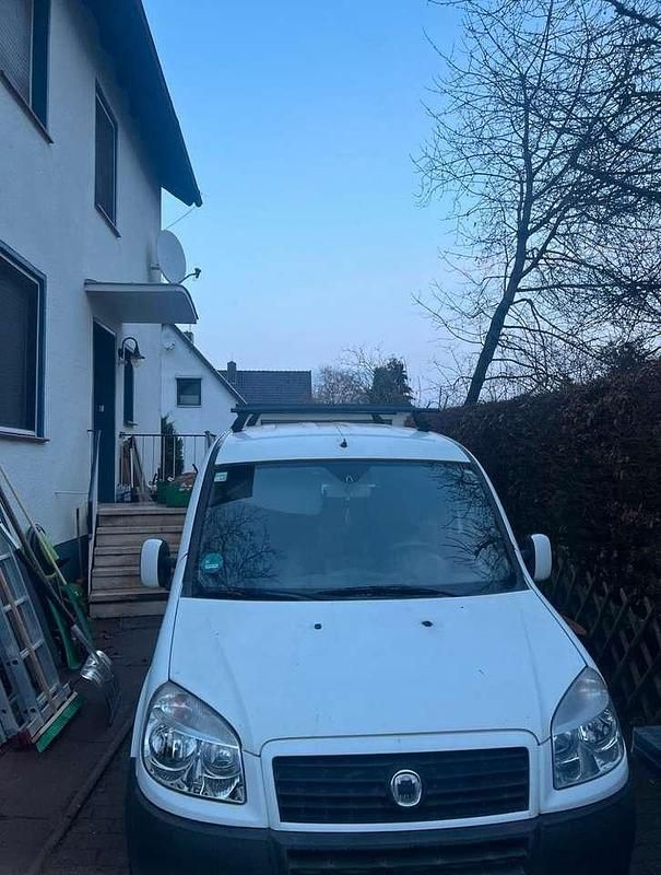 Gebraucht Fiat Doblò 75 PS (55 kW) 2009 Van / Kleinbus