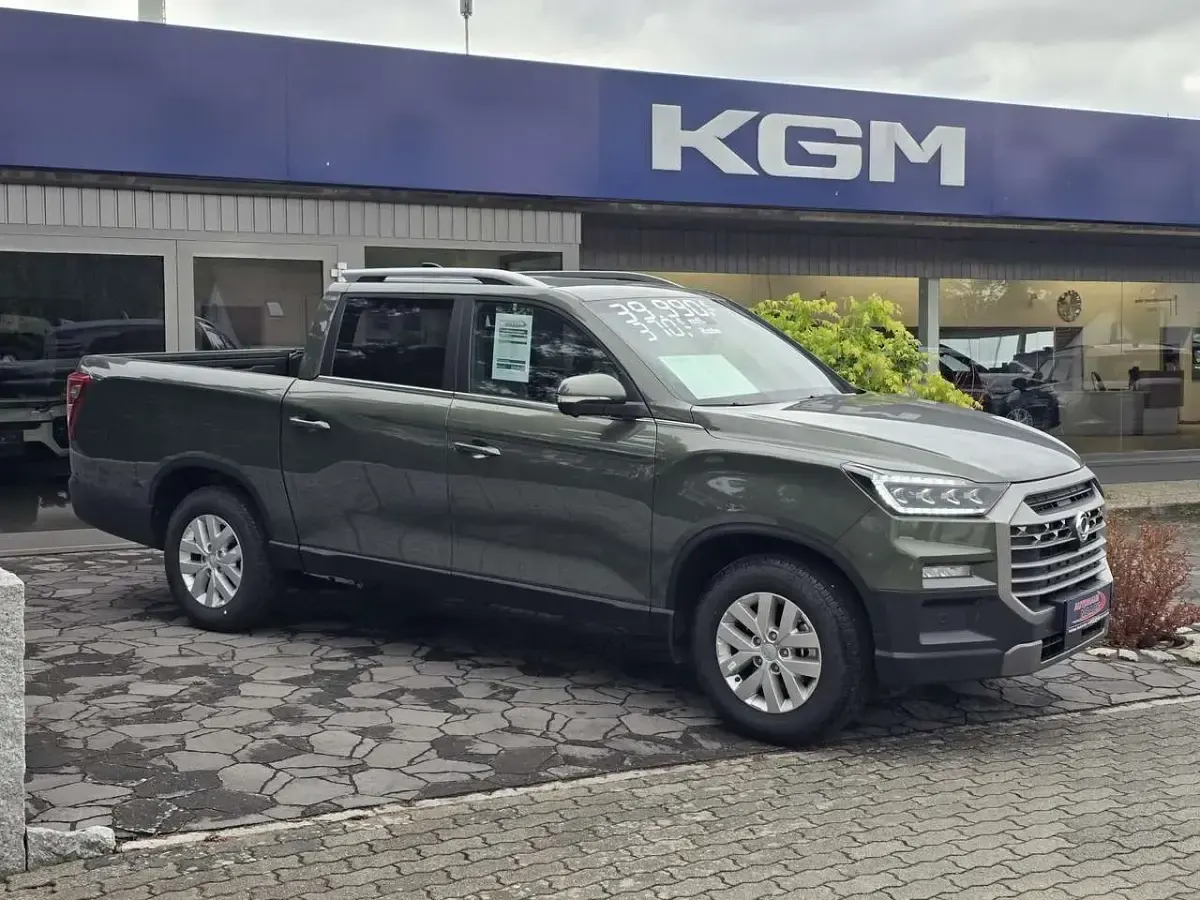 Neu KGM Musso 203 PS (149 kW) 2026 Amazonia green Pickup