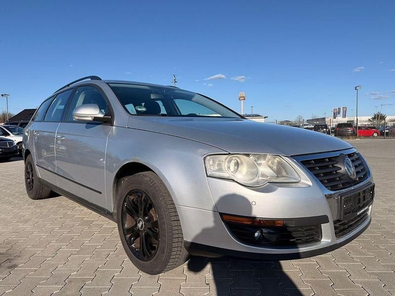 Gebraucht VW Passat Trendline 122 PS (89 kW) 2009 Silber Kombi