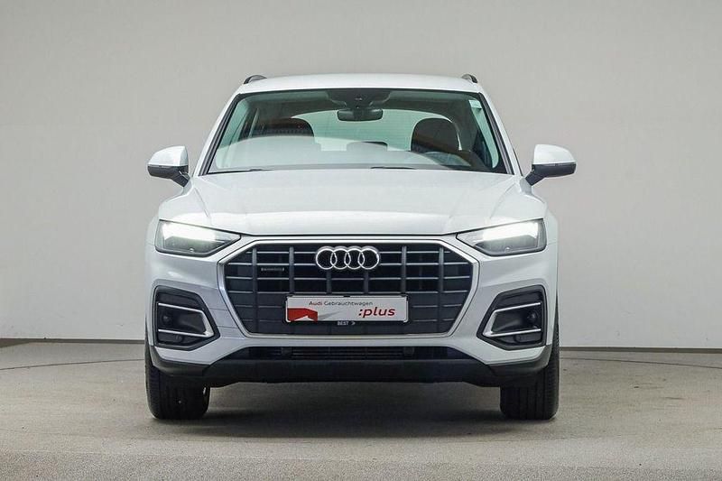 Gebraucht Audi Q5 299 PS (219 kW) 2022 Gletscherweiß metallic (metallic) SUV