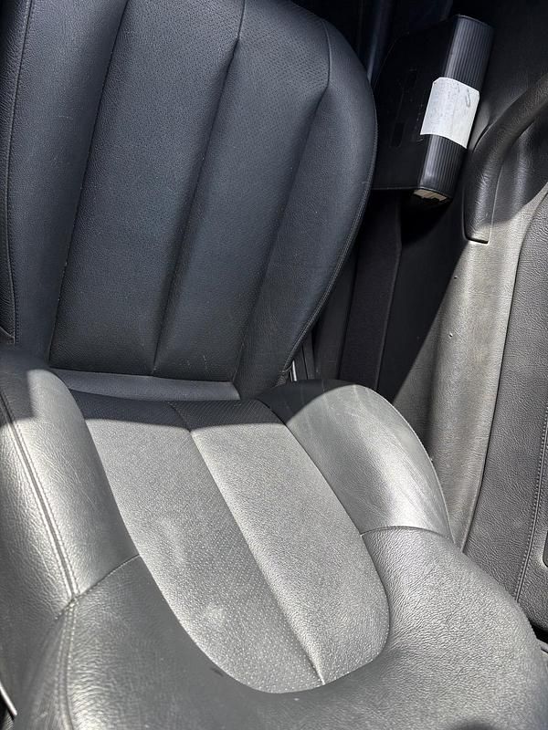 Gebraucht Mercedes CLK230 197 PS (144 kW) 2003 Schwarz Coupé