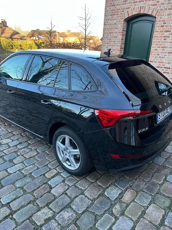 Gebraucht Skoda Scala 116 PS (85 kW) 2019 Schwarz Kleinwagen