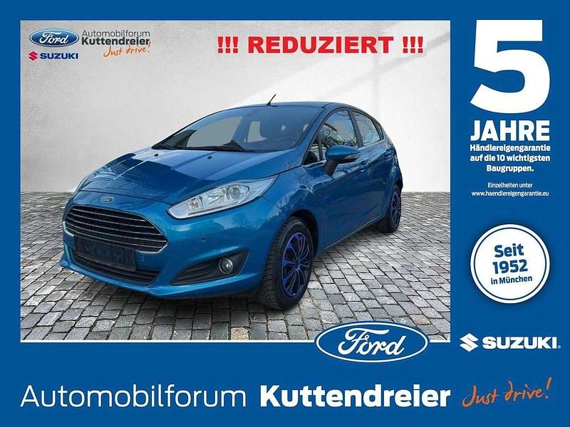 Gebraucht Ford Fiesta Titanium 125 PS (91 kW) 2013 Arubablau metallic Kleinwagen