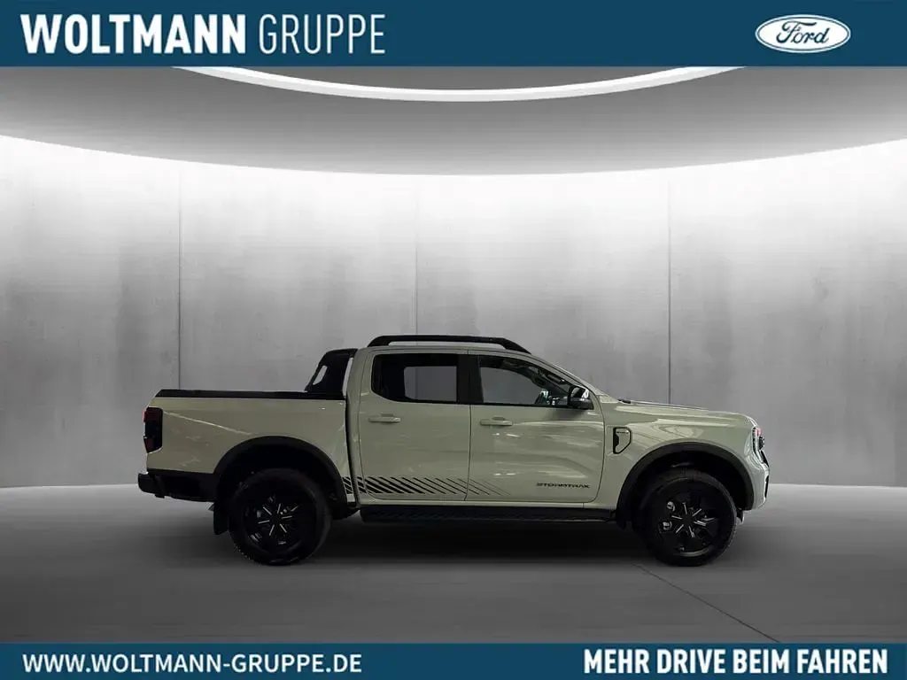 Neu Ford Ranger 281 PS (206 kW) 2026 Grau Pickup