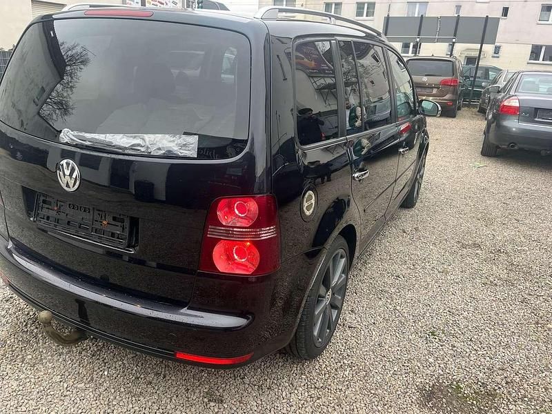 Gebraucht VW Touran Highline 170 PS (125 kW) 2008 Schwarz Van / Kleinbus