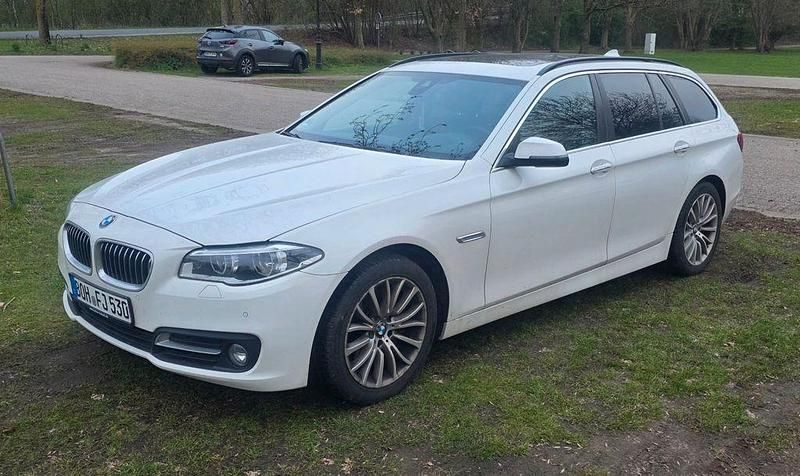 Gebraucht BMW 530 258 PS (189 kW) 2016 Weiß Kombi