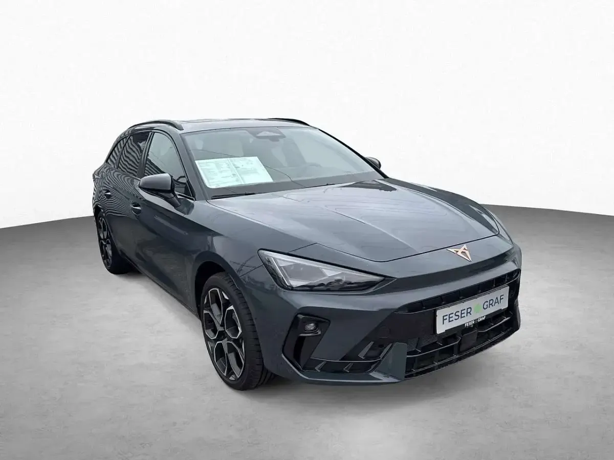 Neu Cupra Leon 150 PS (110 kW) 2026 Fjord blau Kombi