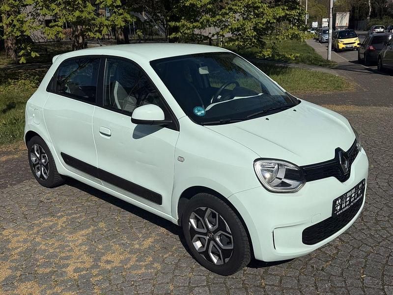 Gebraucht Renault Twingo LIMITED 73 PS (53 kW) 2020 Grün Kleinwagen