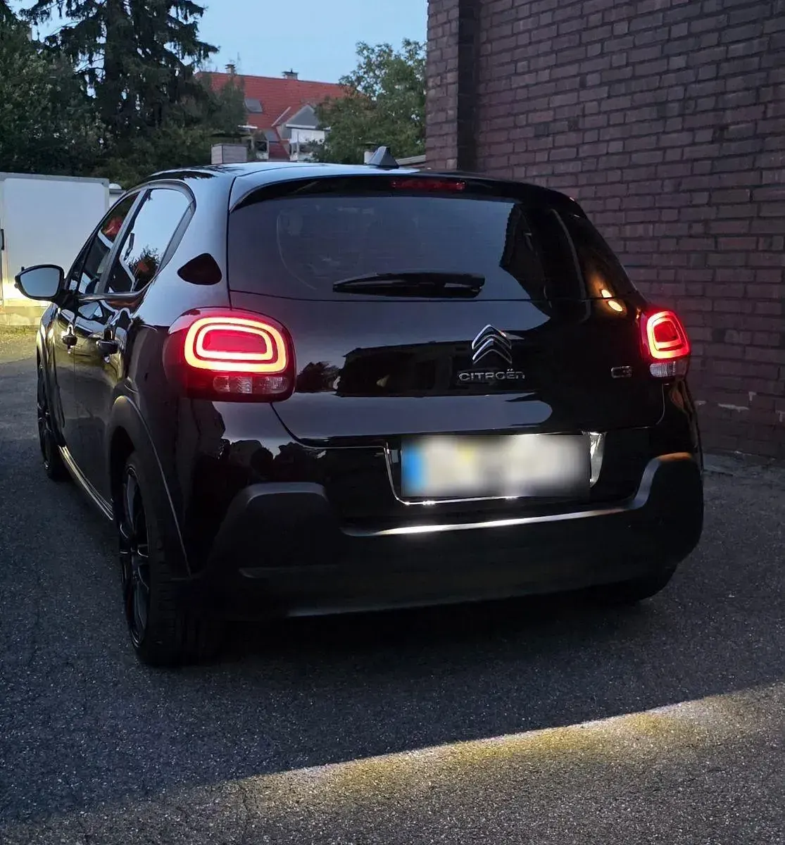 Gebraucht Citroën C3 Live 68 PS (50 kW) 2016 Schwarz Kleinwagen