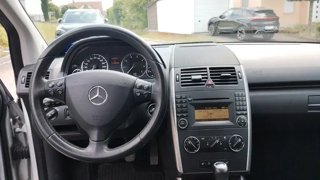 Gebraucht Mercedes A170 116 PS (85 kW) 2008 Silber Van / Kleinbus