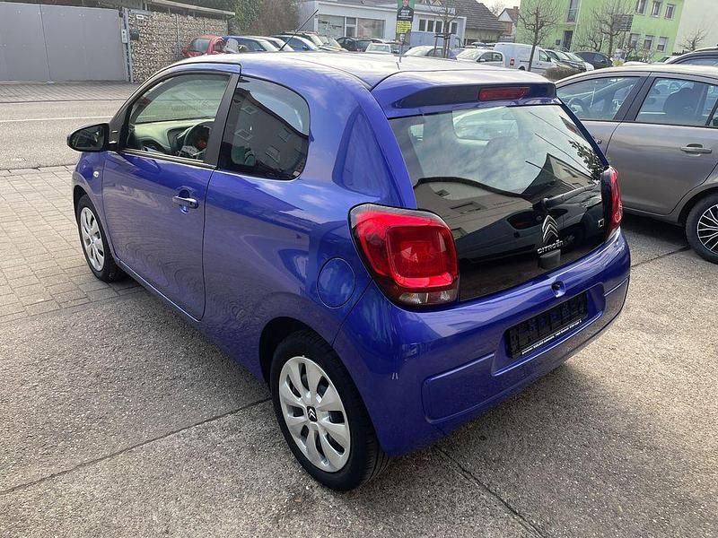 Gebraucht Citroën C1 Feel 72 PS (52 kW) 2021 Blau Kleinwagen