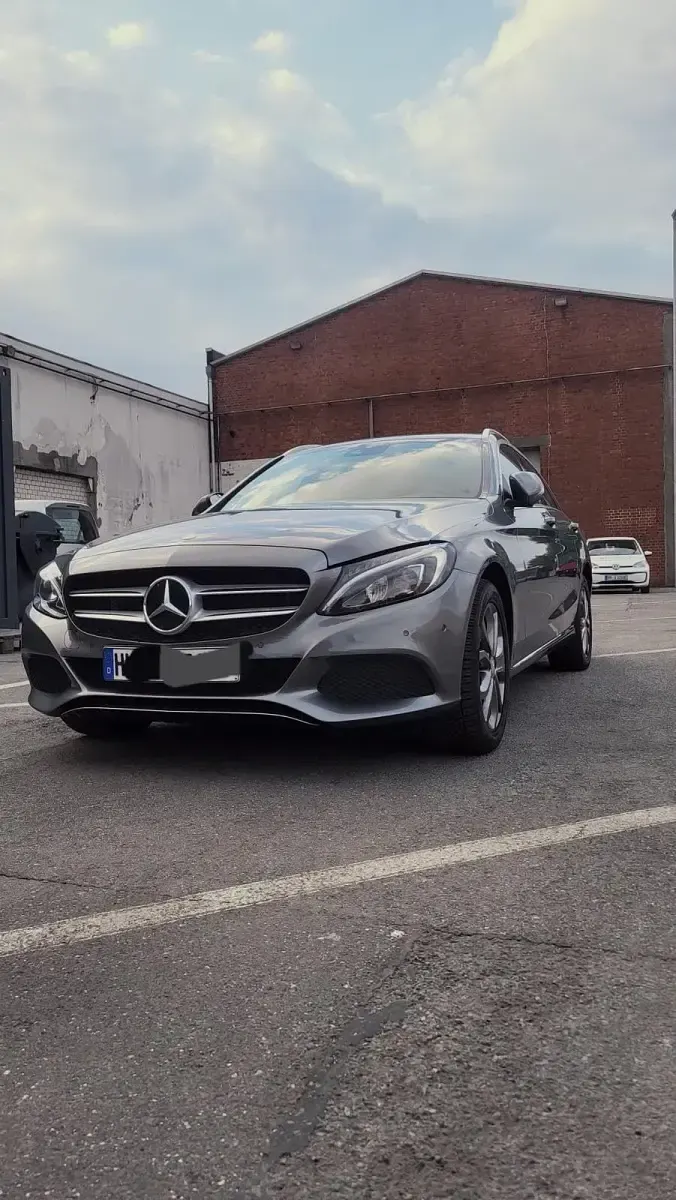 Usata Mercedes C220 170 CV (125 kW) 2016 Grigio Station wagon