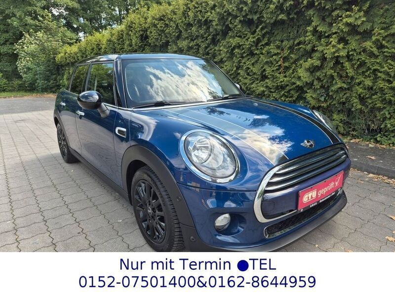 Deep blue metallic Gebraucht 2015 Mini Cooper D Kleinwagen | 11.490 € (Fairer Preis) - Bild 1/4