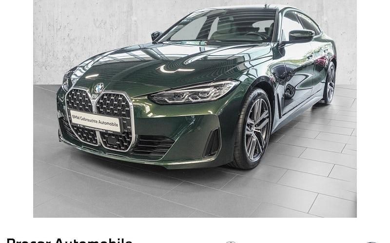Grün Gebraucht 2022 BMW 430 Gran Coupé Sport Line Coupé | 35.900 € (Superpreis) - Bild 1/4