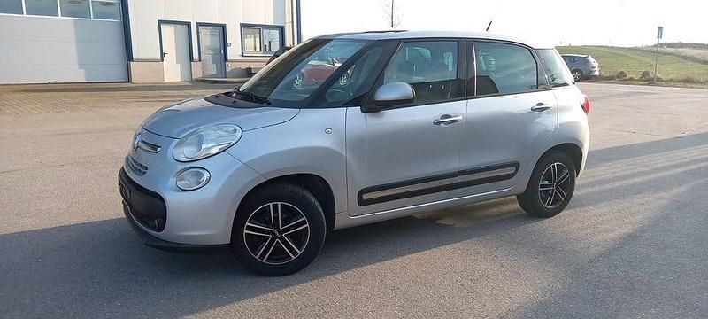 Gebraucht Fiat 500L 105 PS (77 kW) 2013 Silber Van / Kleinbus