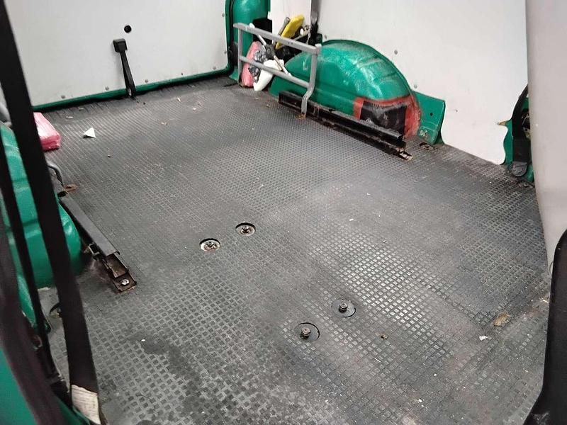 Gebraucht VW Transporter 84 PS (61 kW) 1999 Grün Van