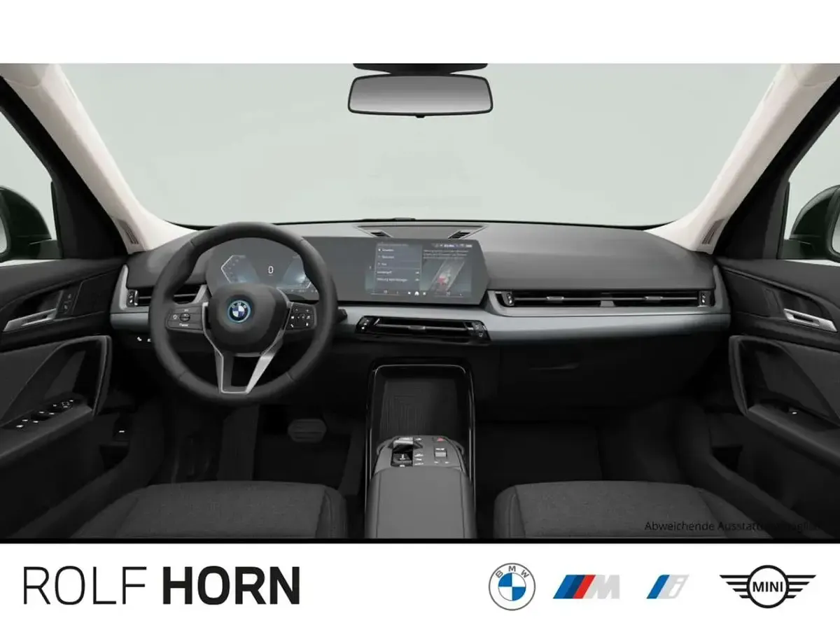 Gebraucht BMW iX1 150 kW (204 PS) 2024 Schwarz uni SUV