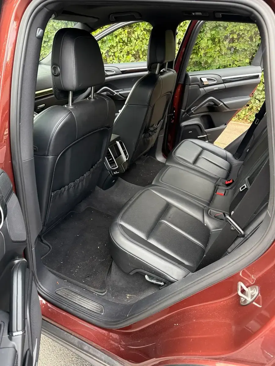 Gebraucht Porsche Cayenne S 400 PS (294 kW) 2011 Rot SUV