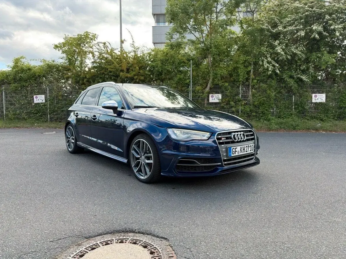 Gebraucht Audi S3 Sport 300 PS (220 kW) 2014 Blau Limousine