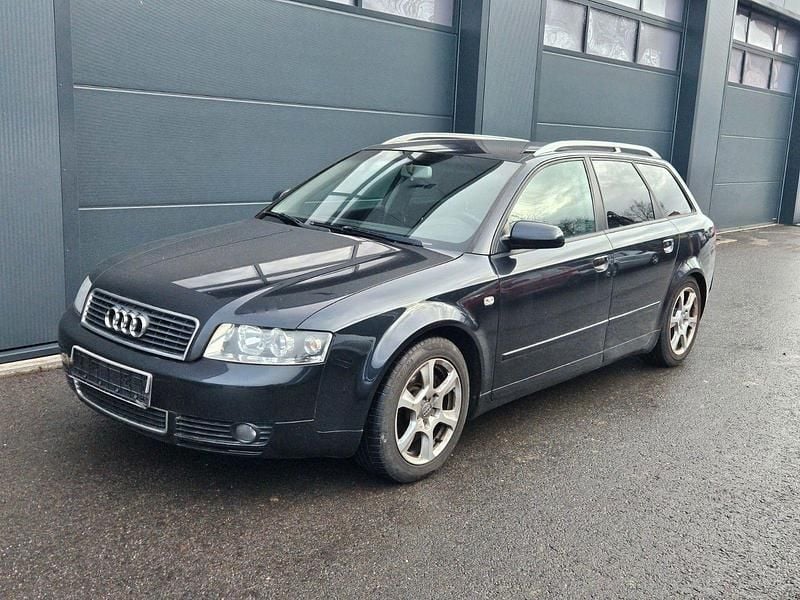 Schwarz Gebraucht 2004 Audi A4 Sport Kombi | 1.450 € (Superpreis) - Bild 1/4
