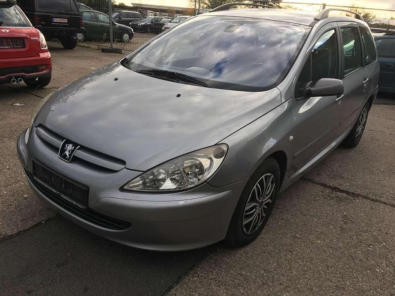 Silber Gebraucht 2004 Peugeot 307 Kombi | 1.200 € (Guter Preis) - Bild 1/4
