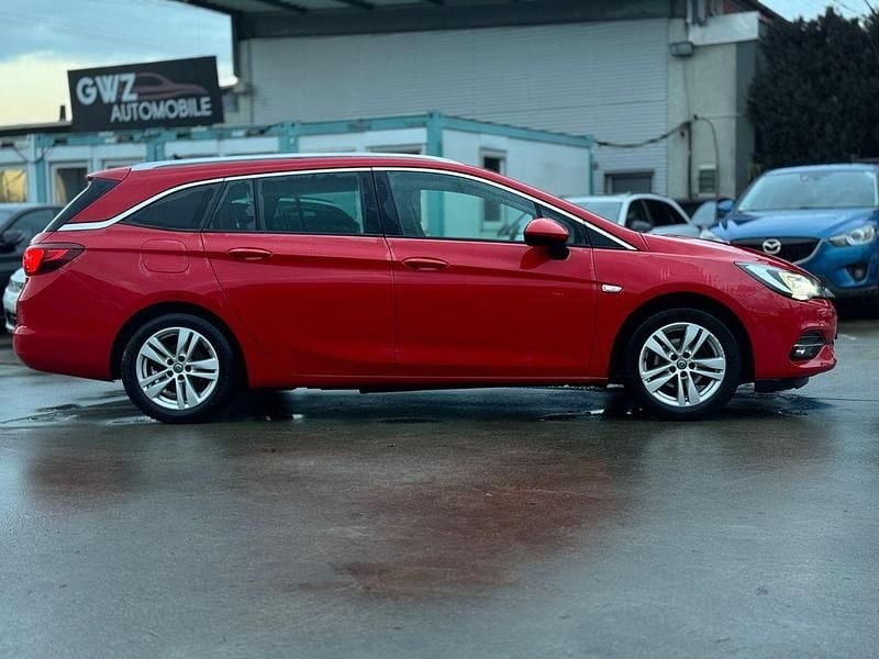 Gebraucht Opel Astra 131 PS (96 kW) 2020 Rot Limousine