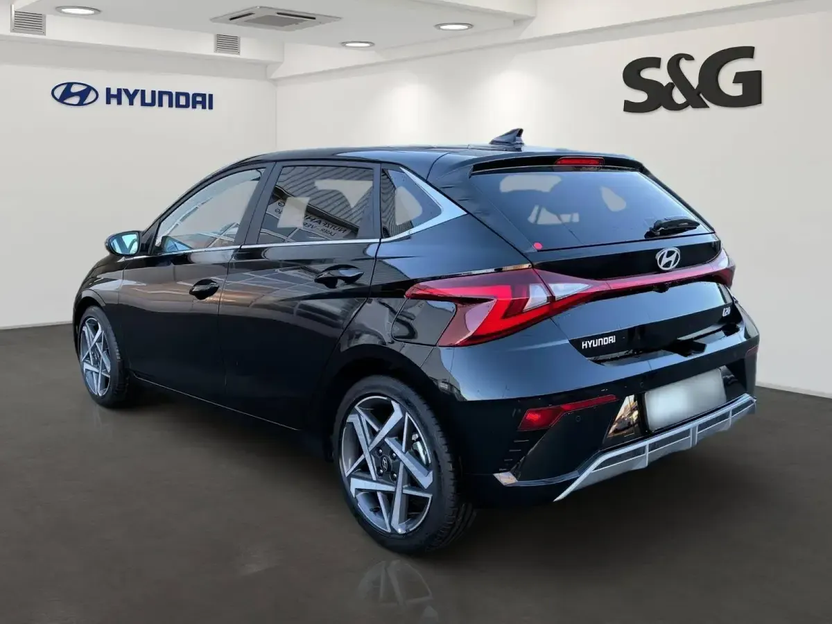 Neu Hyundai i20 Prime 101 PS (74 kW) 2025 Phantom black Kleinwagen