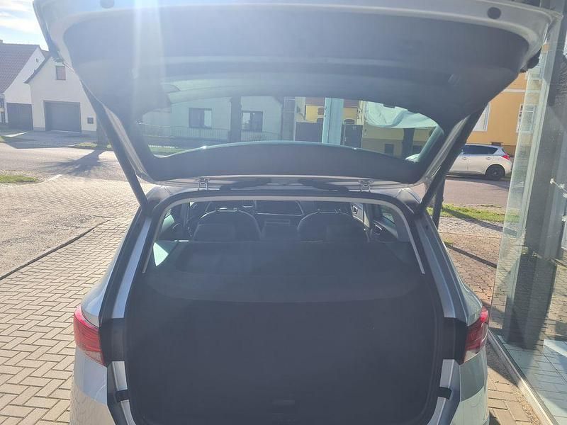 Second-hand Seat Ateca 150 CP (110 kW) 2022 Argintiu SUV