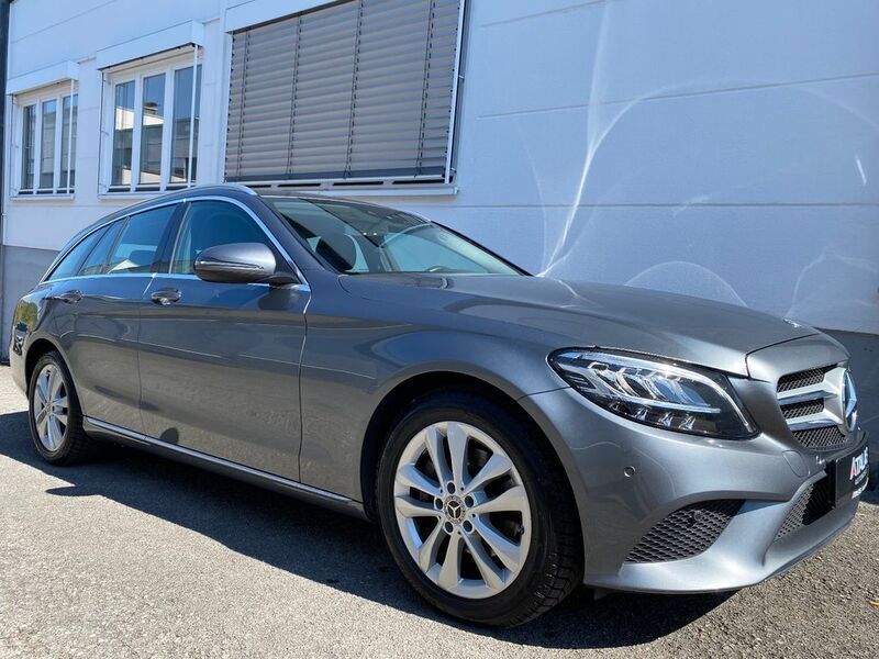 Gebraucht Mercedes C200 150 PS (110 kW) 2018 Selenitgrau  metalliclack Kombi