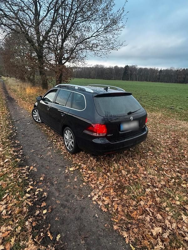 Gebraucht VW Golf VI 105 PS (77 kW) 2011 Andere farben Kleinwagen