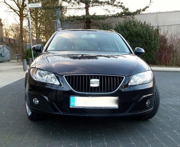 Gebraucht Seat Exeo Style 143 PS (105 kW) 2010 Schwarz metallic Kombi