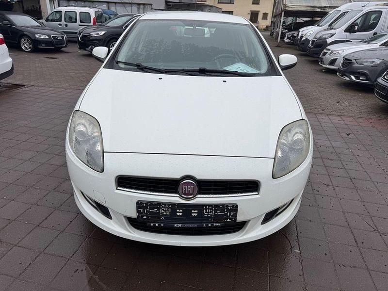 Gebraucht Fiat Bravo Active 105 PS (77 kW) 2012 Kleinwagen
