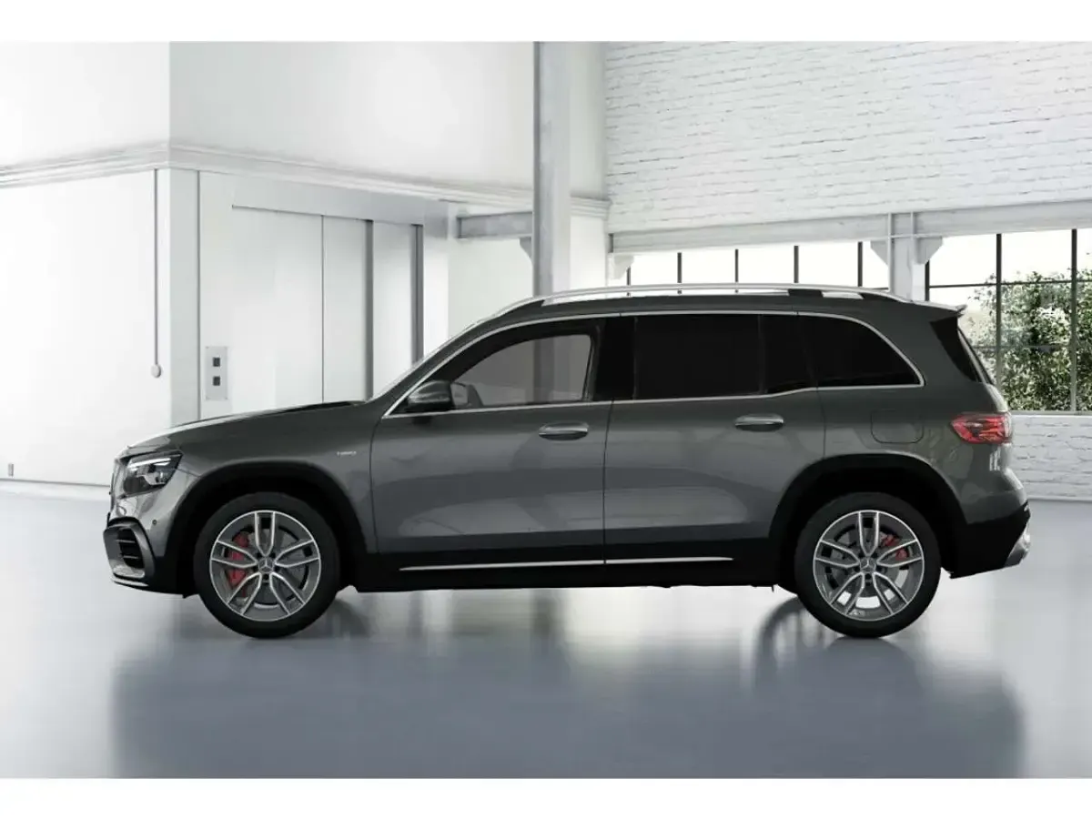 Gebraucht Mercedes GLB35 AMG 306 PS (225 kW) 2025 Metalliclack mountaingrau SUV