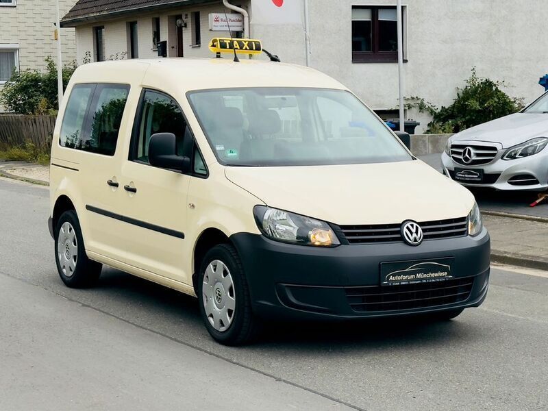 Beige Gebraucht 2014 VW Caddy Van / Kleinbus | 9.500 € (Guter Preis) - Bild 1/4