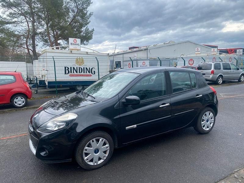 Gebraucht Renault Clio II Authentique 101 PS (74 kW) 2009 Schwarz Limousine