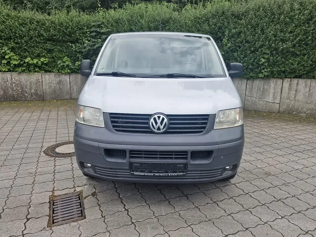 Gebraucht VW Caravelle 131 PS (96 kW) 2008 Silber Van