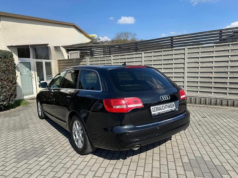 Gebraucht Audi A6 Advanced 190 PS (139 kW) 2010 Schwarz Kombi