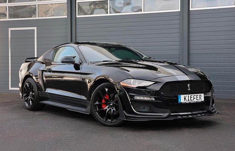 Second-hand Ford Mustang 314 CP (230 kW) 2019 Negru Coupe