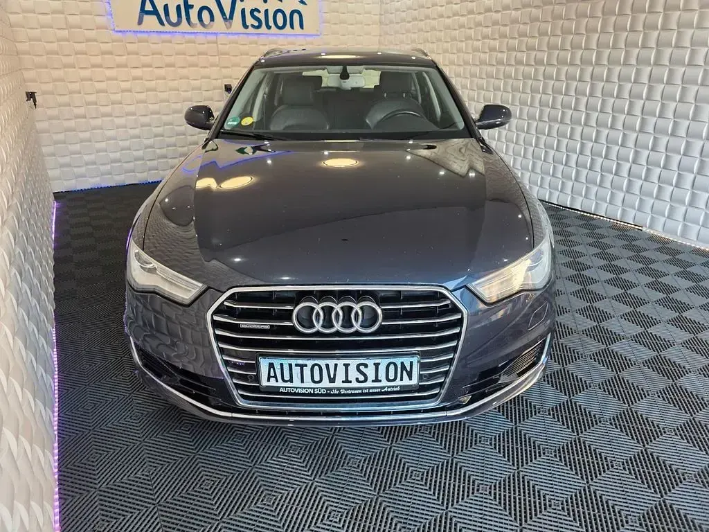 Gebraucht Audi A6 Sport 218 PS (160 kW) 2015 Blau Kombi