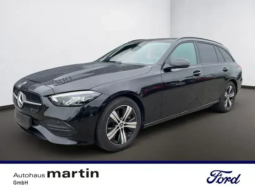 Gebraucht Mercedes C220 Avantgarde 220 PS (161 kW) 2022 Limousine