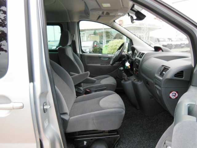 Gebraucht Fiat Scudo 128 PS (94 kW) 2014 Silber metallic Van