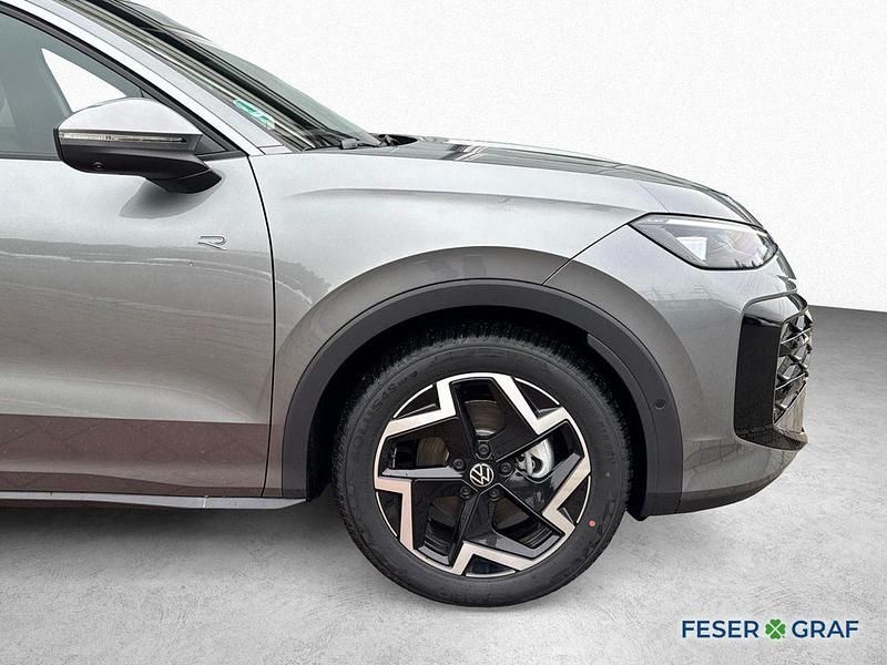 Gebraucht VW T-Roc R-line 150 PS (110 kW) 2026 Wolf grey metallic SUV