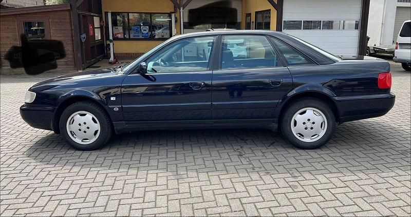 Usata Audi A6 116 CV (85 kW) 1994 Blu Berlina