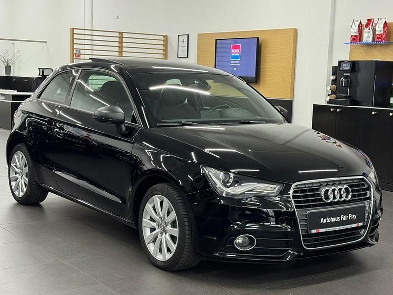 Gebraucht Audi A1 Ambition 122 PS (89 kW) 2011 Brillantschwarz Kleinwagen